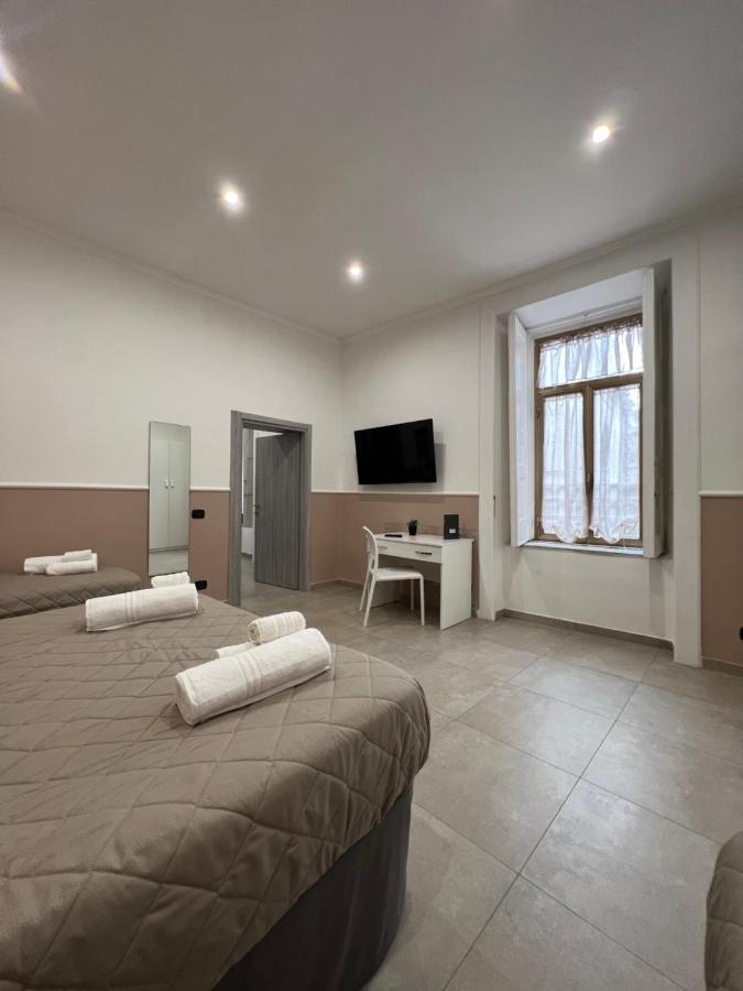 Silvana Appartamento Napoli Bagian luar foto